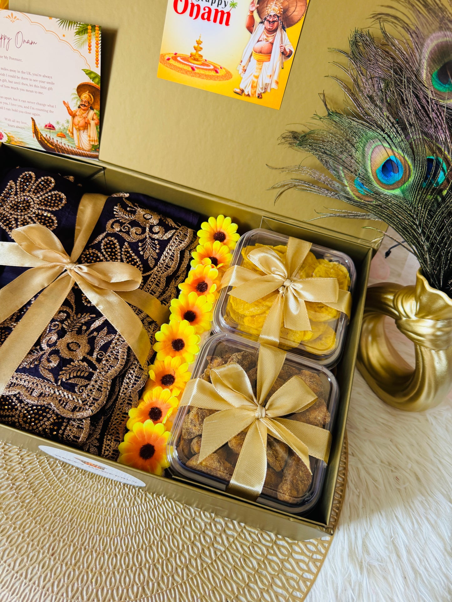 Saree hamper onam