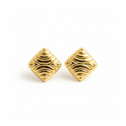 Clean White - Gold Wave Square Stud Earrings